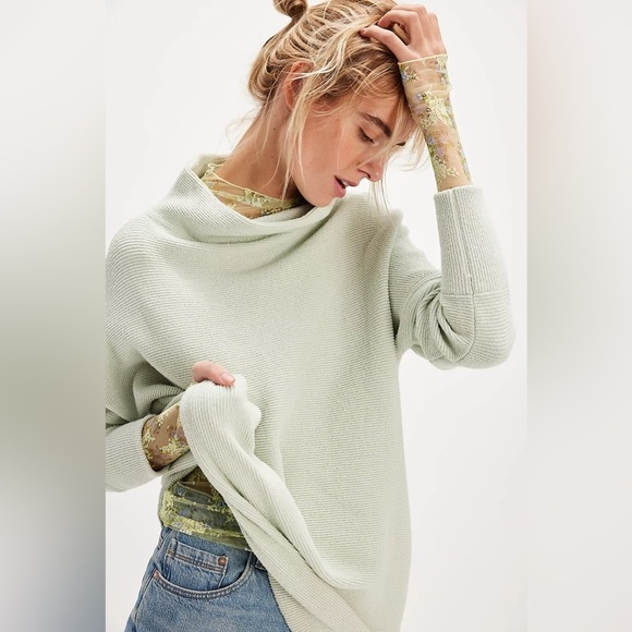 Free People Tops - Free People Light Mint Green Ottoman Sweater